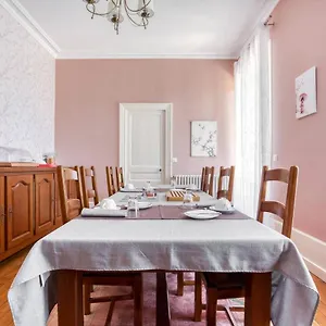 Le Clos Des Pervenches Couette-café